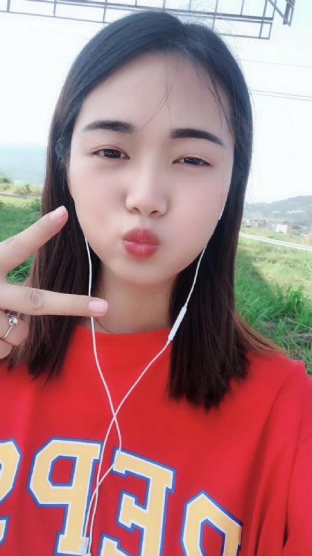 深拥必定温暖的第一张照片--广西基督教相亲网