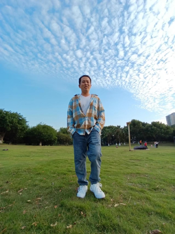 曹先生的第三张照片--广西基督教相亲网