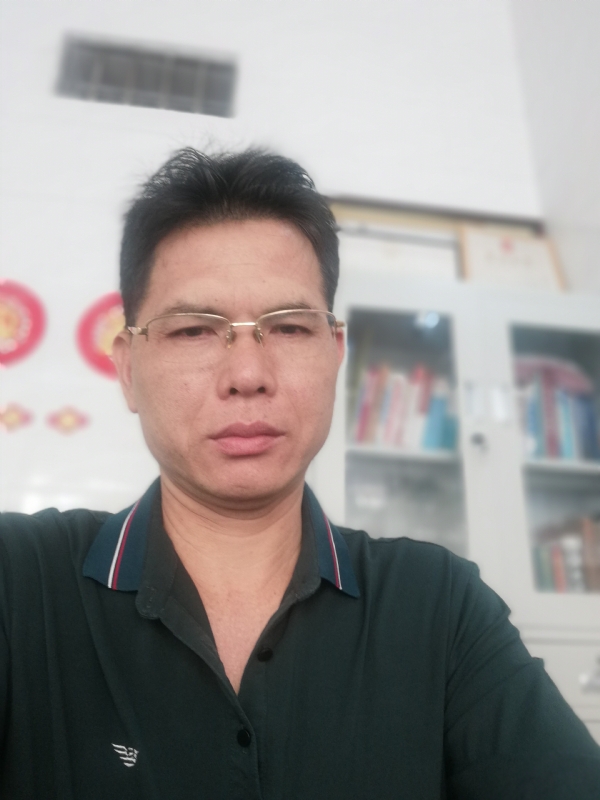 后视镜的第一张照片--广西基督教相亲网