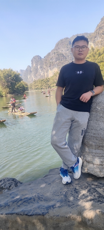 受过伤的狼的第二张照片--广西基督教相亲网